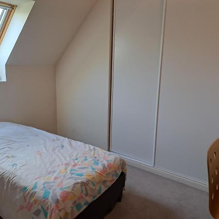 Au Chat Perche Espace Familial Mareil-sur-Mauldre Exterior foto